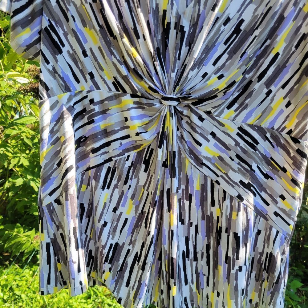 ‎Short Sleeve Top - Picture 6 of 7